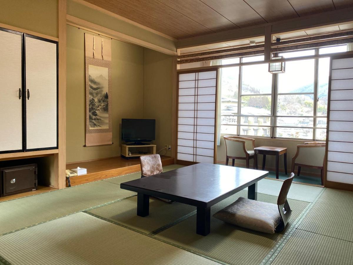 Hirugami No Mori Hotel Achi Eksteriør billede